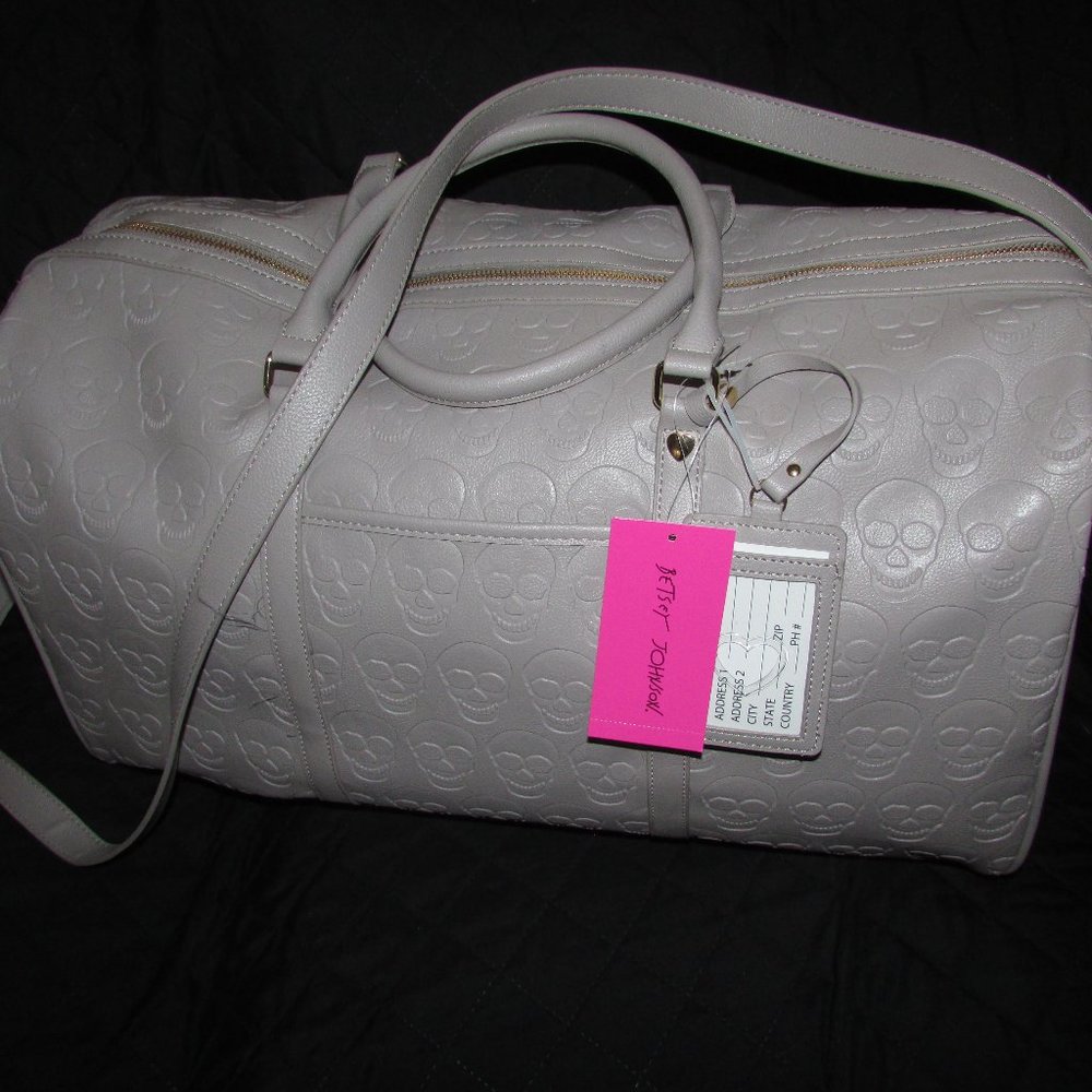 Betsey Johnson Skull Embossed XO Speedy Duffle Weekender Bag Gray New With Tags